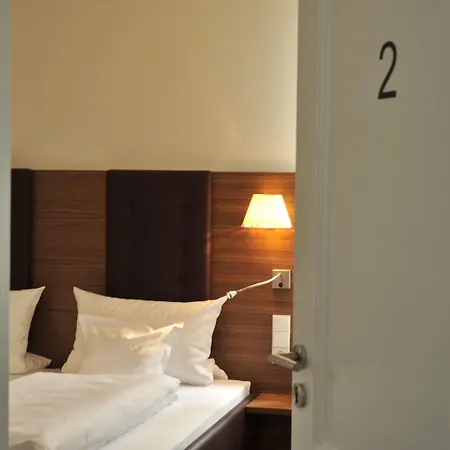 Hotel Restaurant Zeiskamer Muehle 3*