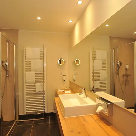 Hotel Restaurant Zeiskamer Muehle Hotell 3*