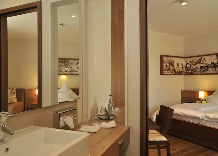 Restaurant Zeiskamer Muehle Hotel 3*