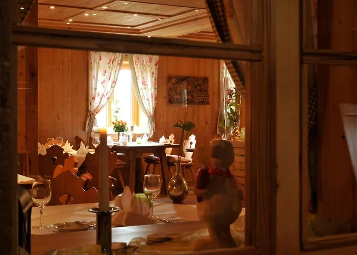 Hotel Restaurant Zeiskamer Muehle 3*